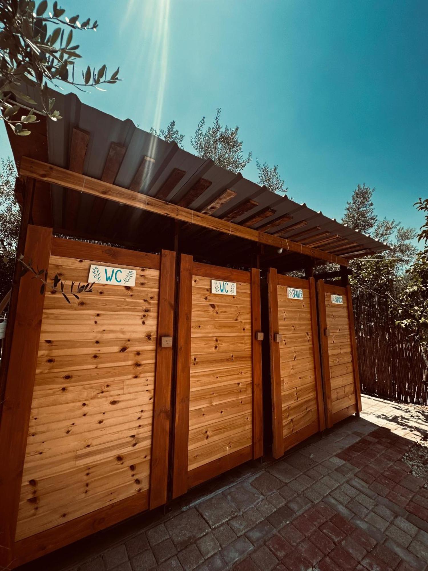 Natural Hostel Himarë Exterior foto